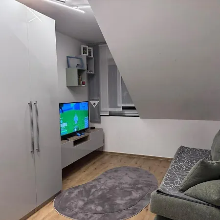 Haus Mit Garten In Der Naehe Rhein Und Flughafen Prázdninový dům Kolín nad Rýnem